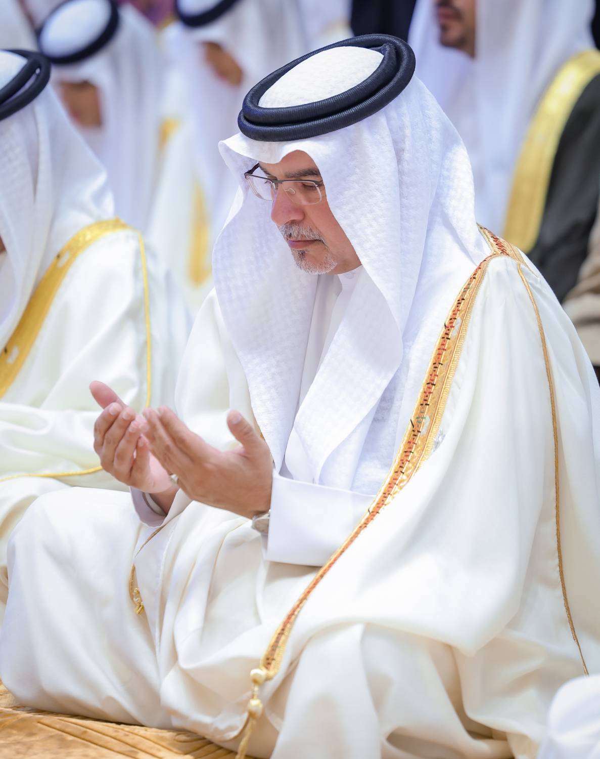 الملك يؤدي صلاة عيد الاضحى المبارك