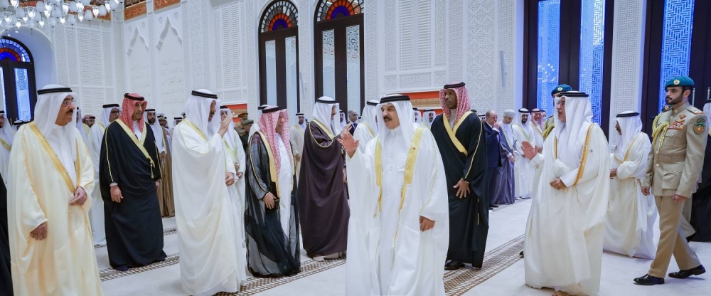 الملك يؤدي صلاة عيد الاضحى المبارك