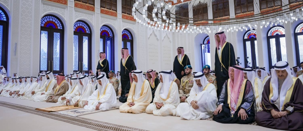 الملك يؤدي صلاة عيد الاضحى المبارك