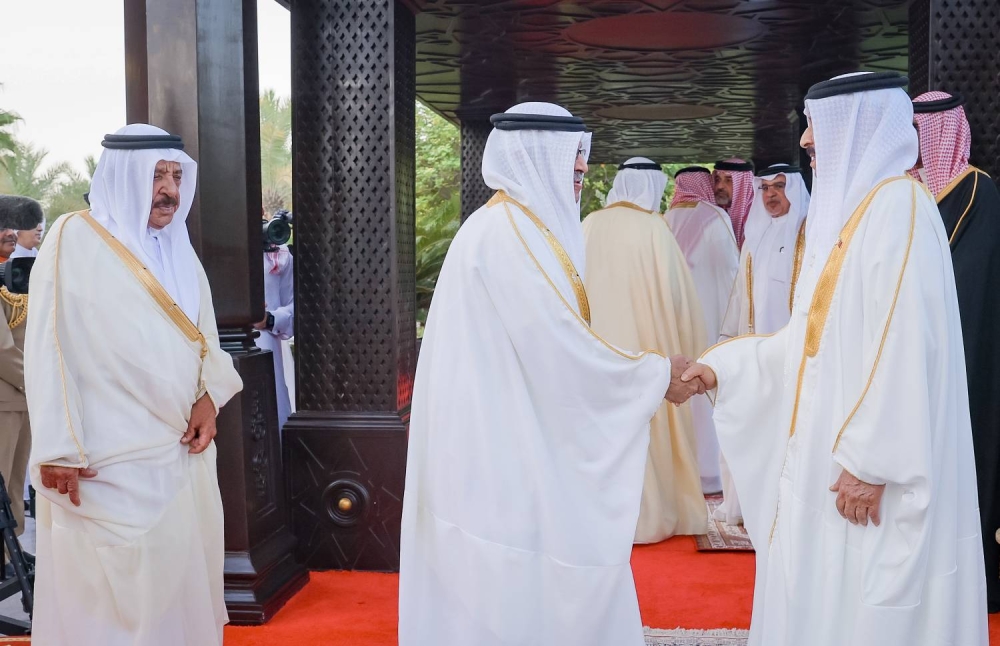 الملك يؤدي صلاة عيد الاضحى المبارك