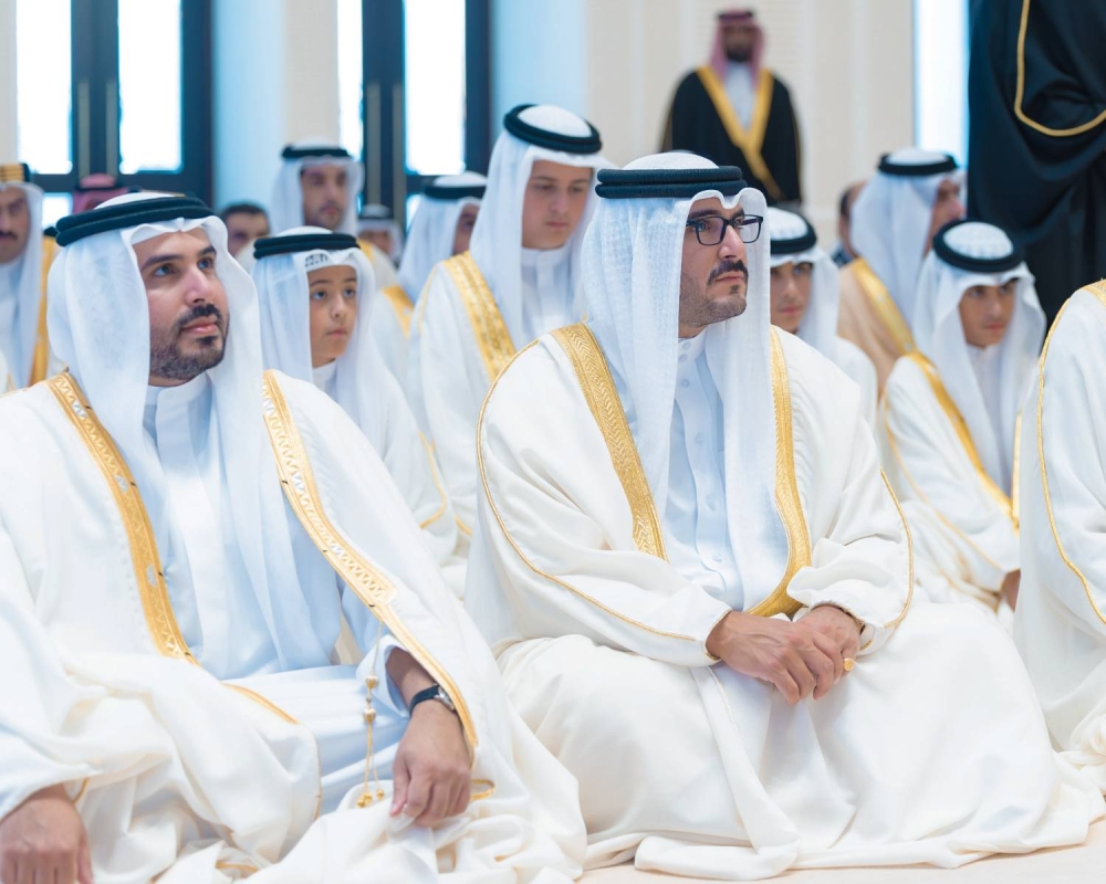 الملك يؤدي صلاة عيد الاضحى المبارك