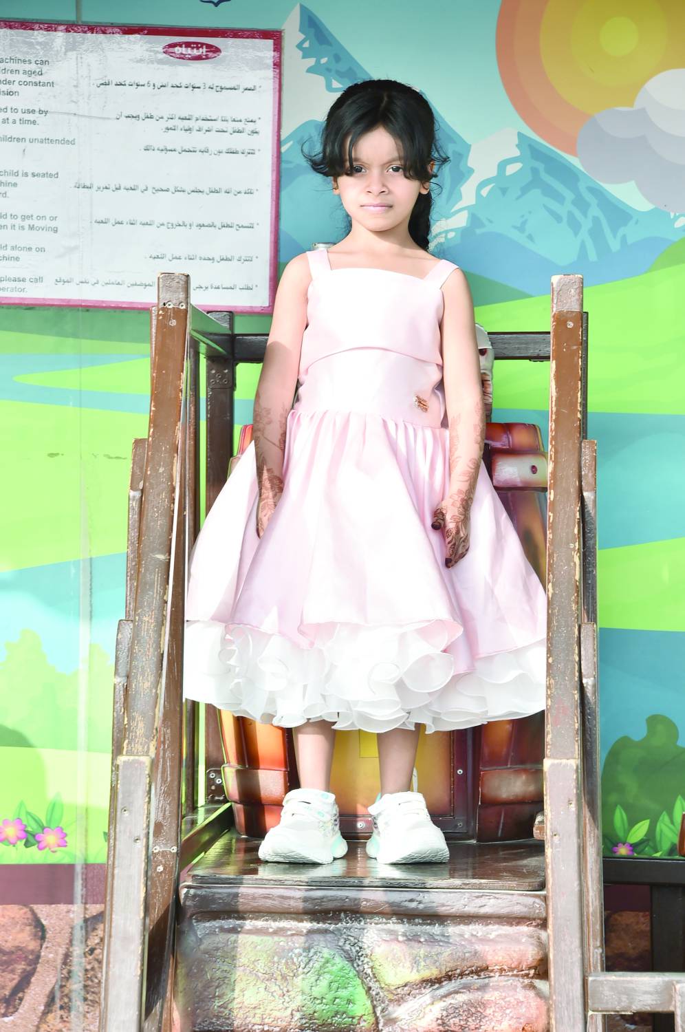 عدسة "الوطن" ترصد فرحة العيد في الحدائق والمتنزهات والمجمّعات