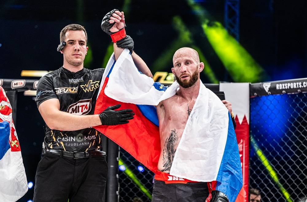 &laquo;فخر الدين&raquo; أول عربي يتوّج بـ3 ألقاب عالمية في فنون القتال المختلطة