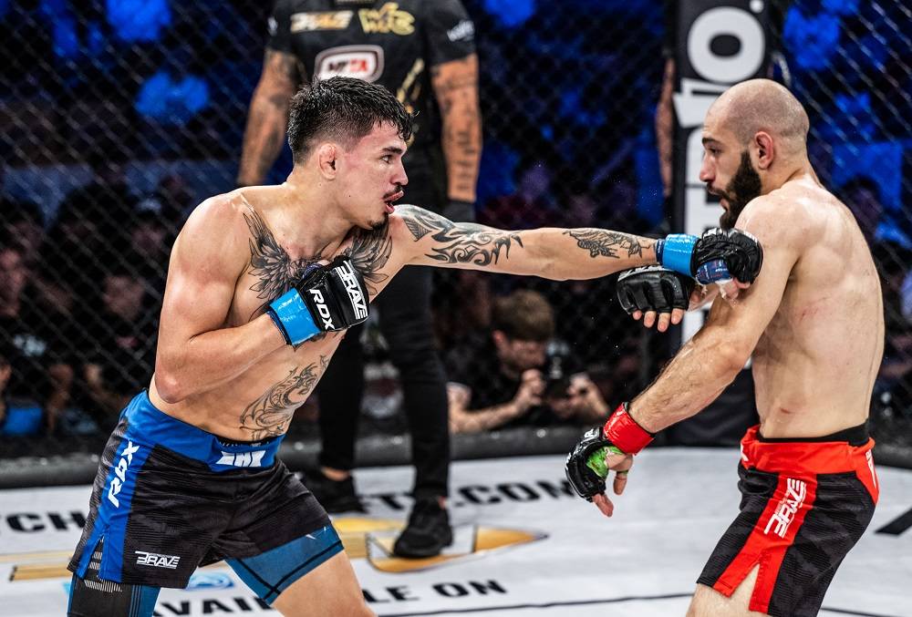 &laquo;فخر الدين&raquo; أول عربي يتوّج بـ3 ألقاب عالمية في فنون القتال المختلطة