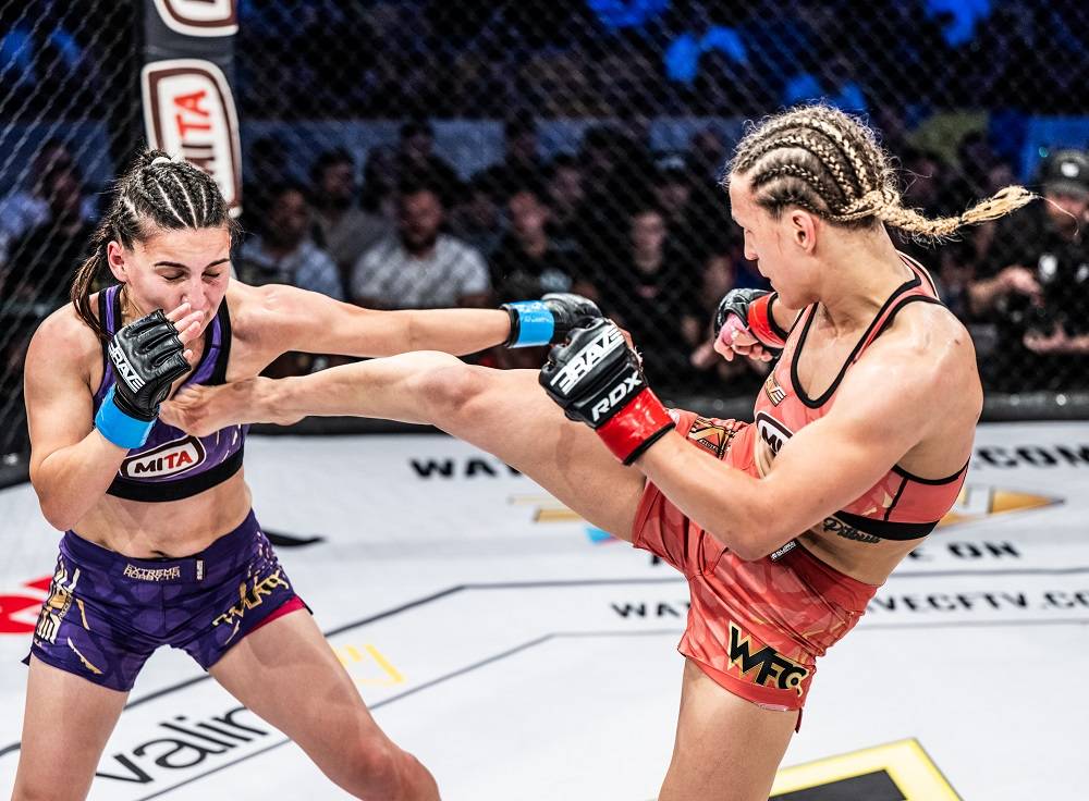 &laquo;فخر الدين&raquo; أول عربي يتوّج بـ3 ألقاب عالمية في فنون القتال المختلطة