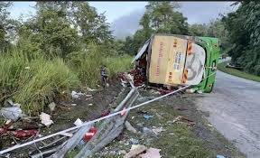 مقتل 15 طالبًا جراء حادث سير في ماليزيا