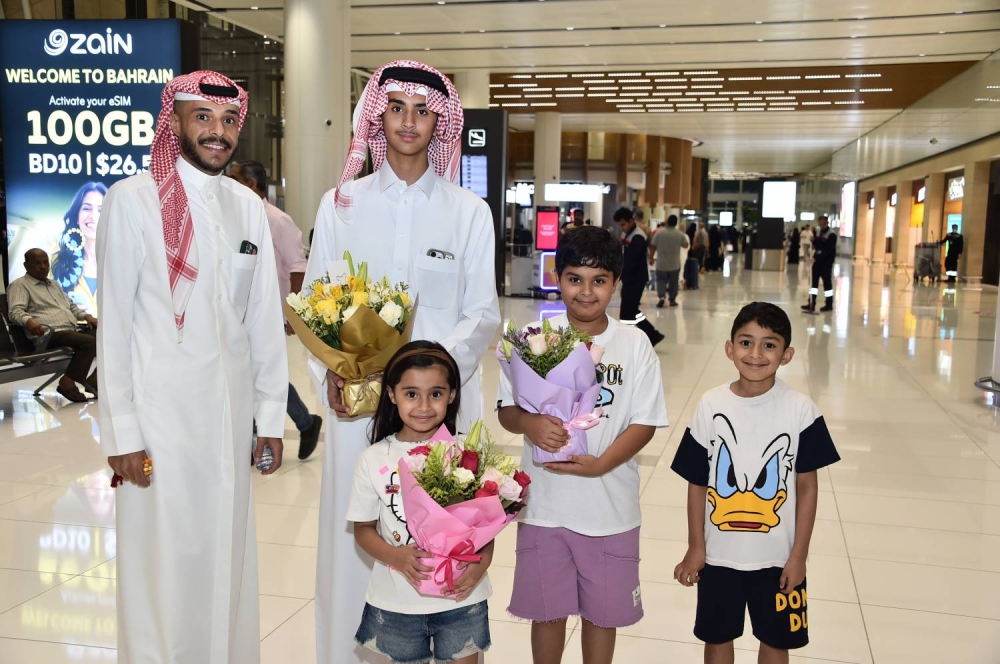 حجاج البحرين يعودون إلى أرض الوطن بعد أداء مناسك الحج