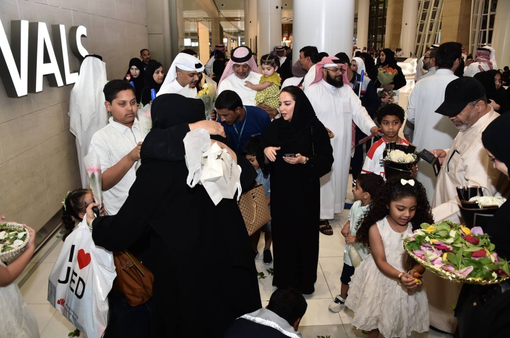 حجاج البحرين يعودون إلى أرض الوطن بعد أداء مناسك الحج