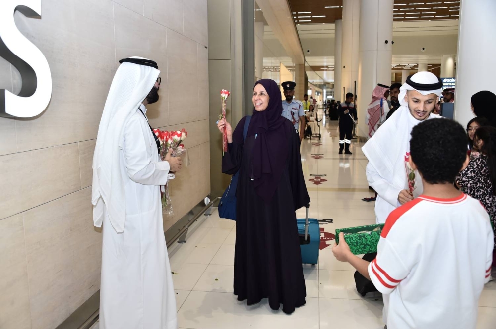 حجاج البحرين يعودون إلى أرض الوطن بعد أداء مناسك الحج