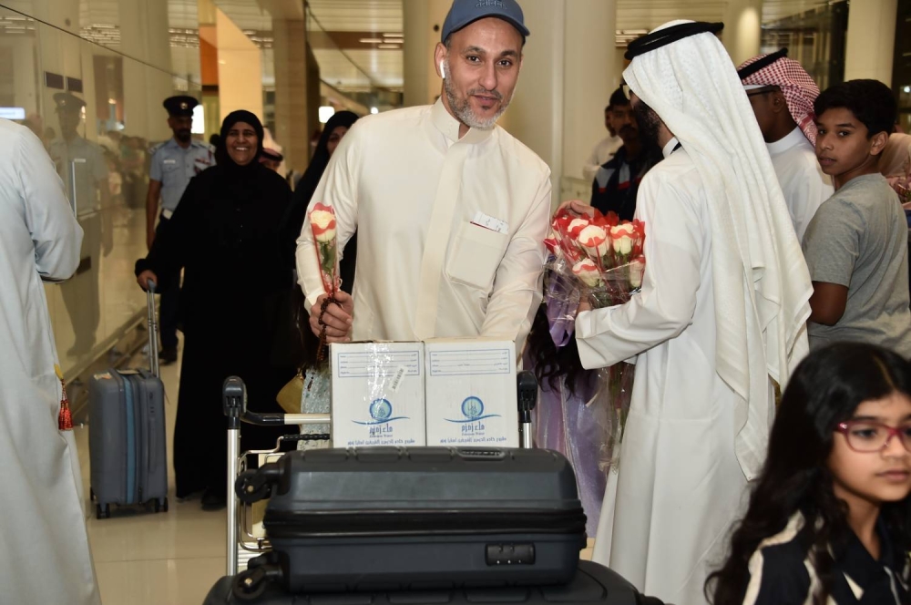 حجاج البحرين يعودون إلى أرض الوطن بعد أداء مناسك الحج