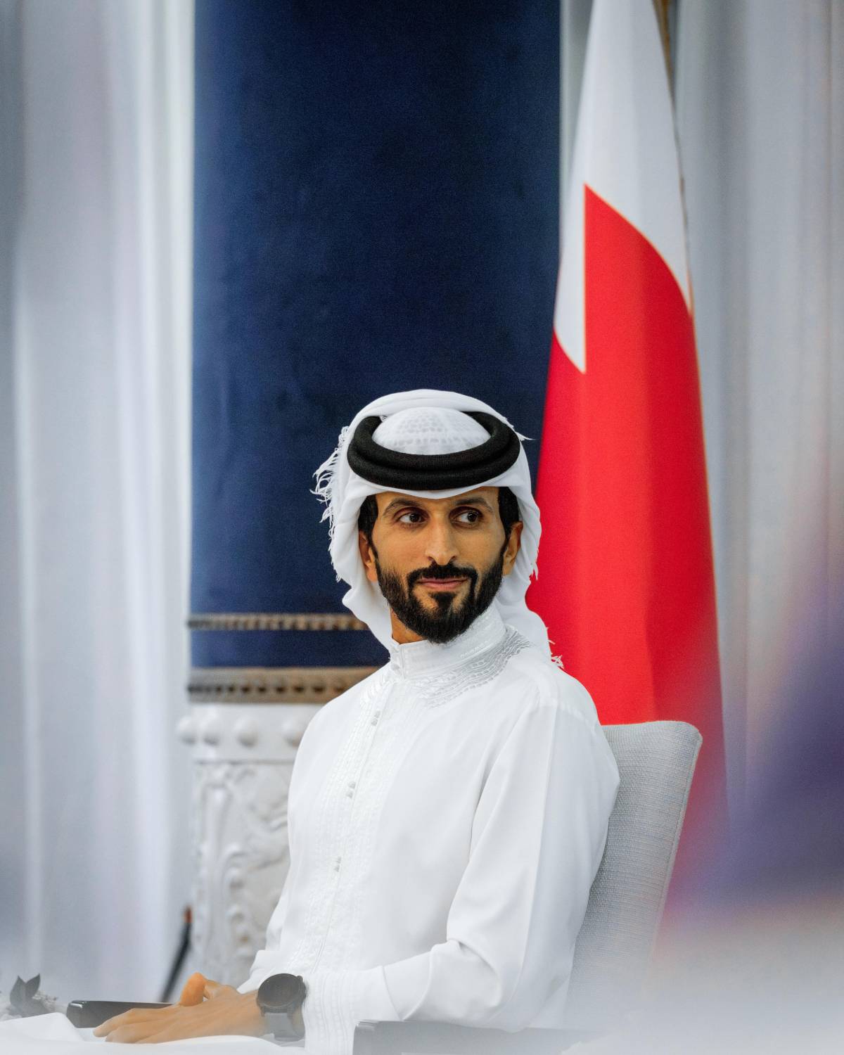 &lrm;ناصر بن حمد: الشراكة مع موانئ أبوظبي خطوة نوعية لتعزيز ريادة المملكة في الصناعات البحرية المستدامة