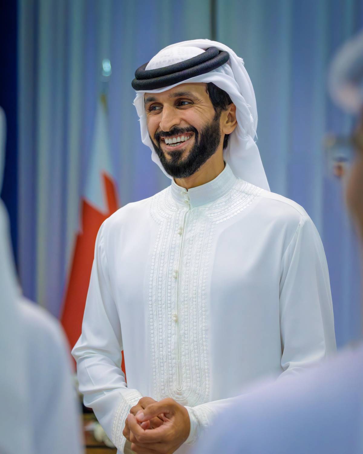 &lrm;ناصر بن حمد: الشراكة مع موانئ أبوظبي خطوة نوعية لتعزيز ريادة المملكة في الصناعات البحرية المستدامة