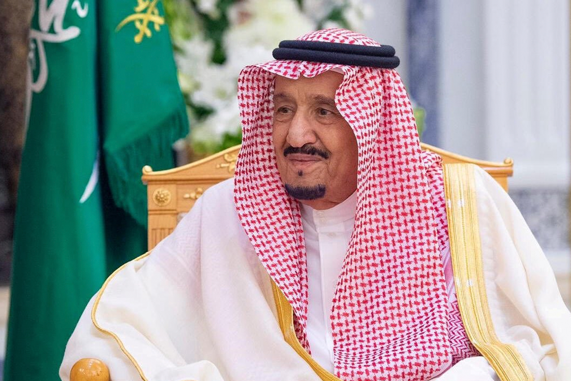 خادم الحرمين الشريفين يوجه بتسهيل كافة احتياجات الحجاج الإيرانيين في المملكة