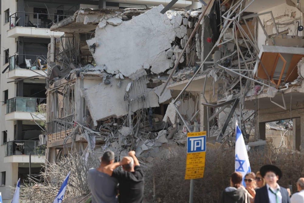 تل أبيب تشهد دماراً كبيراً بسبب الضربات الصاروخية الإيرانية