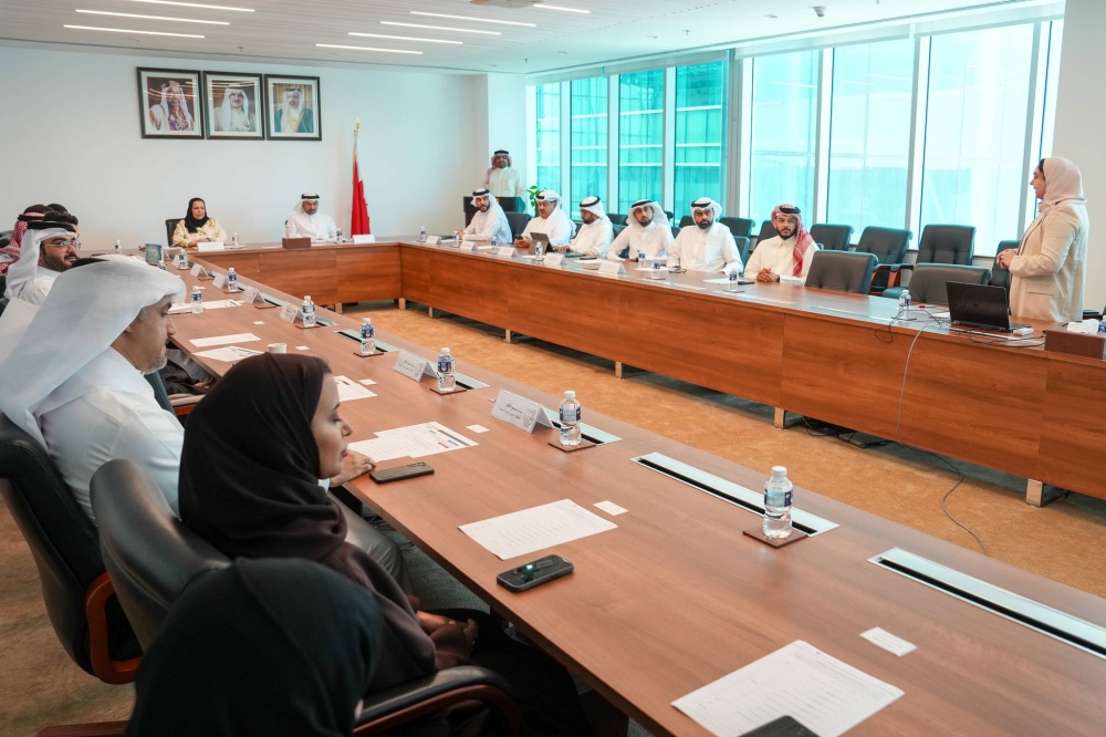 وزير الصناعة والتجارة: تشجيع الأفكار التطويرية العاكسة لروح الابتكار والإبداع