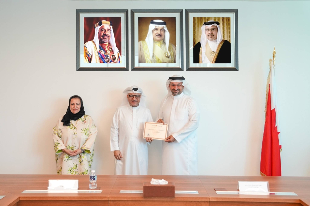 وزير الصناعة والتجارة: تشجيع الأفكار التطويرية العاكسة لروح الابتكار والإبداع