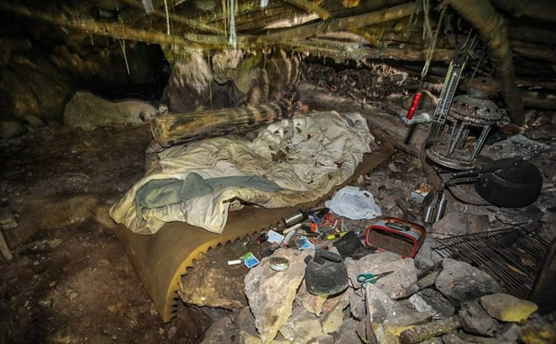 بفضل مقطع فيديو.. القبض على &laquo;رجل كهف&raquo; فار من العدالة منذ عام 2022 في بريطانيا