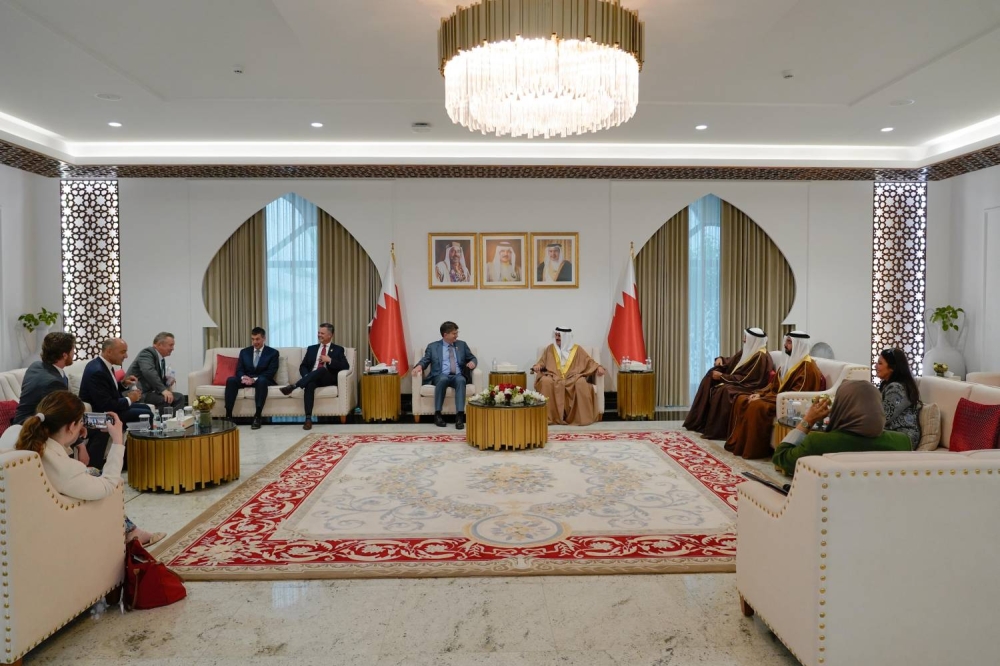 رئيس مجلس النواب يستقبل وفدًا من مجلس النواب الأمريكي