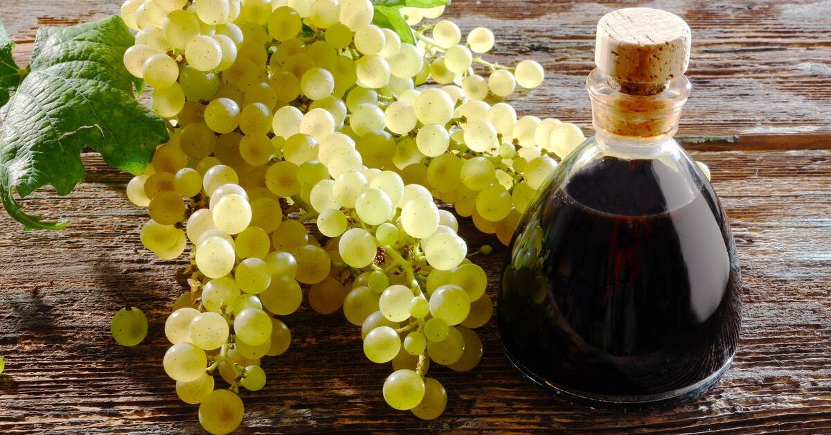اعرف فوائد خل العنب وطريقة تحضيره في المنزل