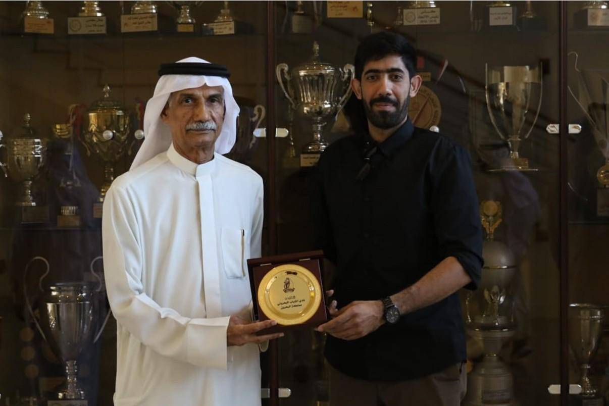 ميرزا أحمد: الماروني بدون محترفين الموسم القادم