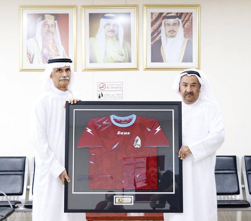 ميرزا أحمد: الماروني بدون محترفين الموسم القادم