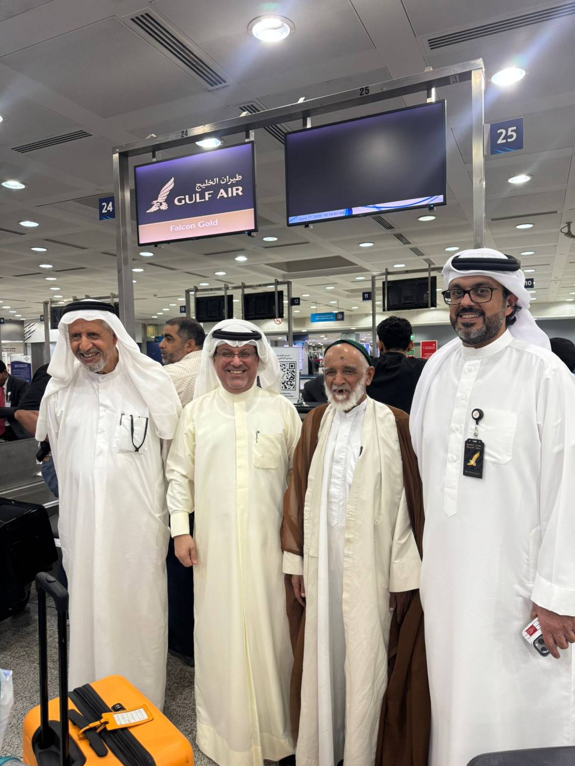 سفارة البحرين لدى الكويت تتابع تسهيل عودة المواطنين العالقين في الخارج إلى المملكة