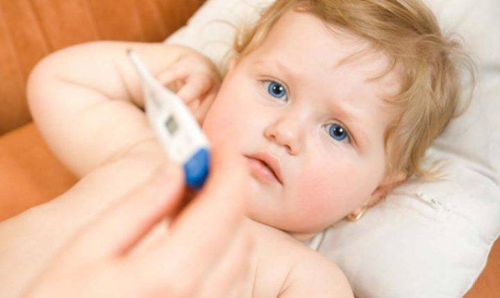 كيفية التعامل مع ارتفاع حرارة الأطفال دون سبب