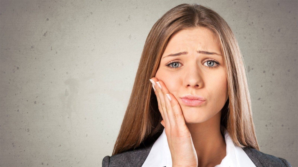 اعرف أسباب تسوس الأسنان وكيفية الوقاية والعلاج