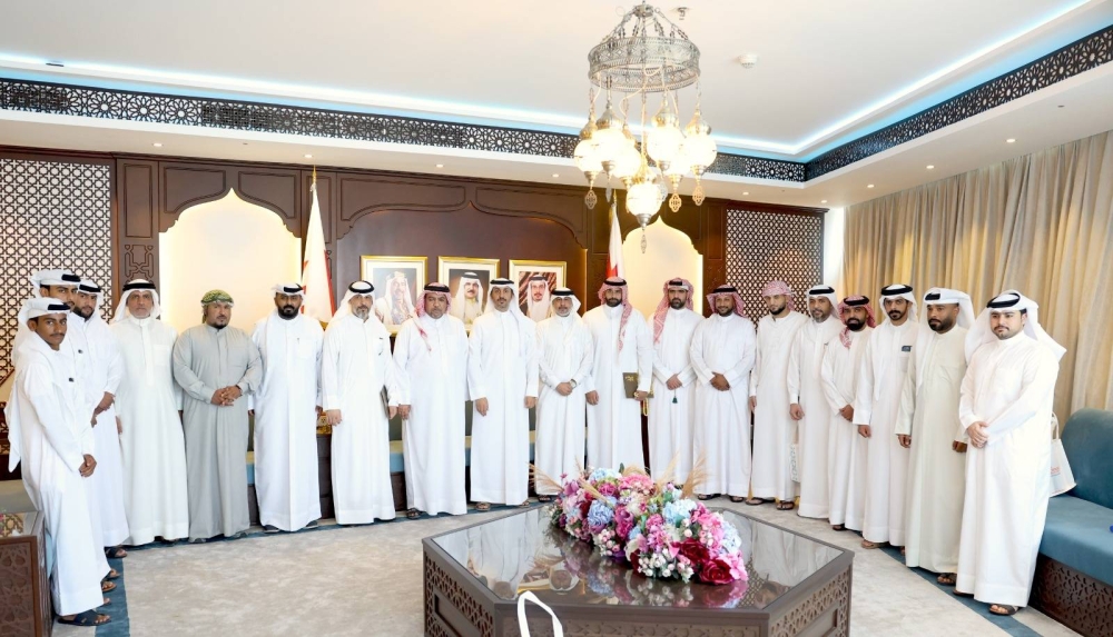 "الموروث" تسلم جوائز الفائزين في بطولة الألعاب الشعبية