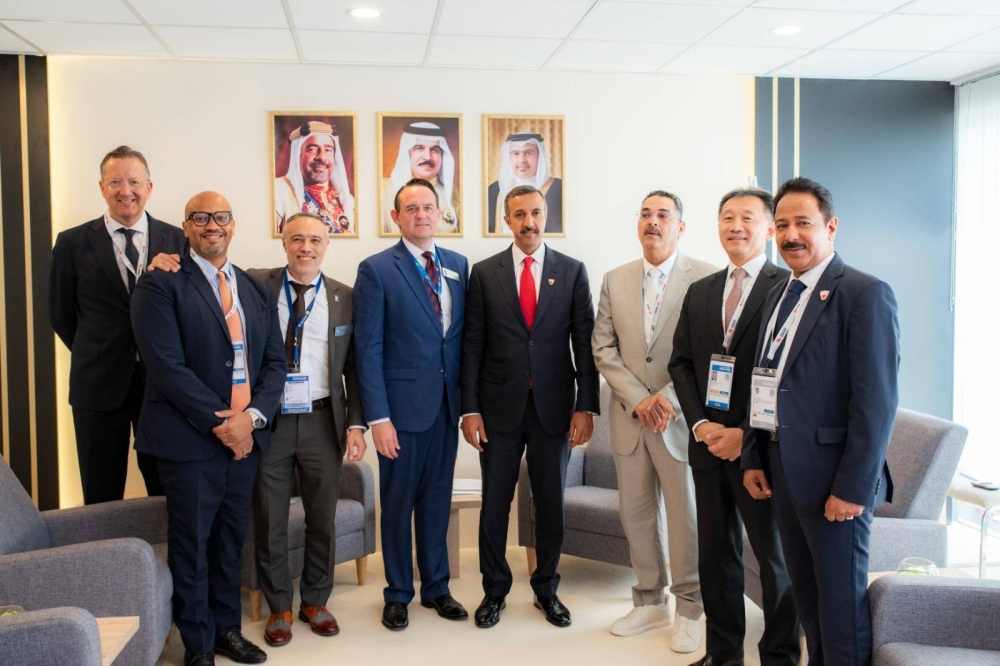 وزير المواصلات والاتصالات يشارك في افتتاح معرض لوبورجيه الدولي بباريس