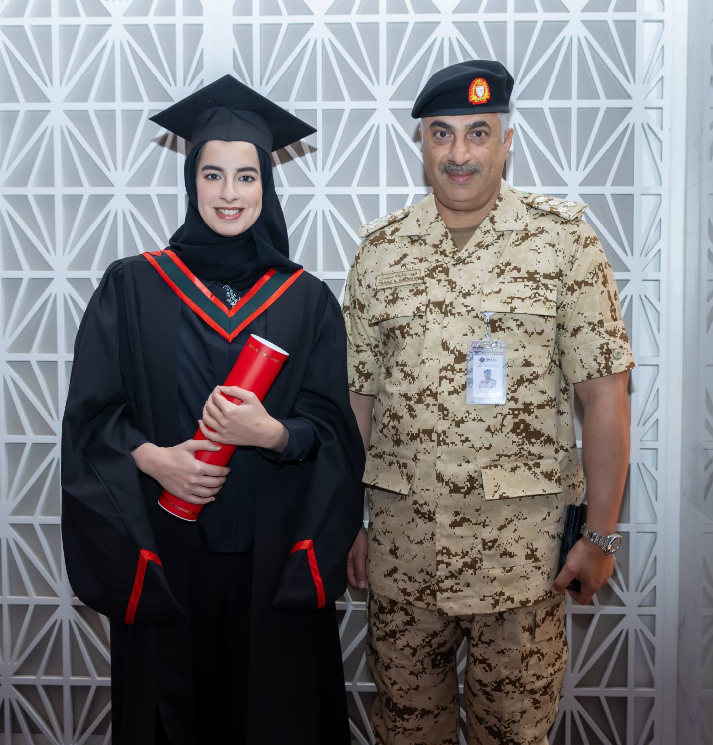 الكلية الملكية للجراحين في إيرلندا - جامعة البحرين الطبية (RSCI) تقيم حفل تخريج طلبتها السادس عشر