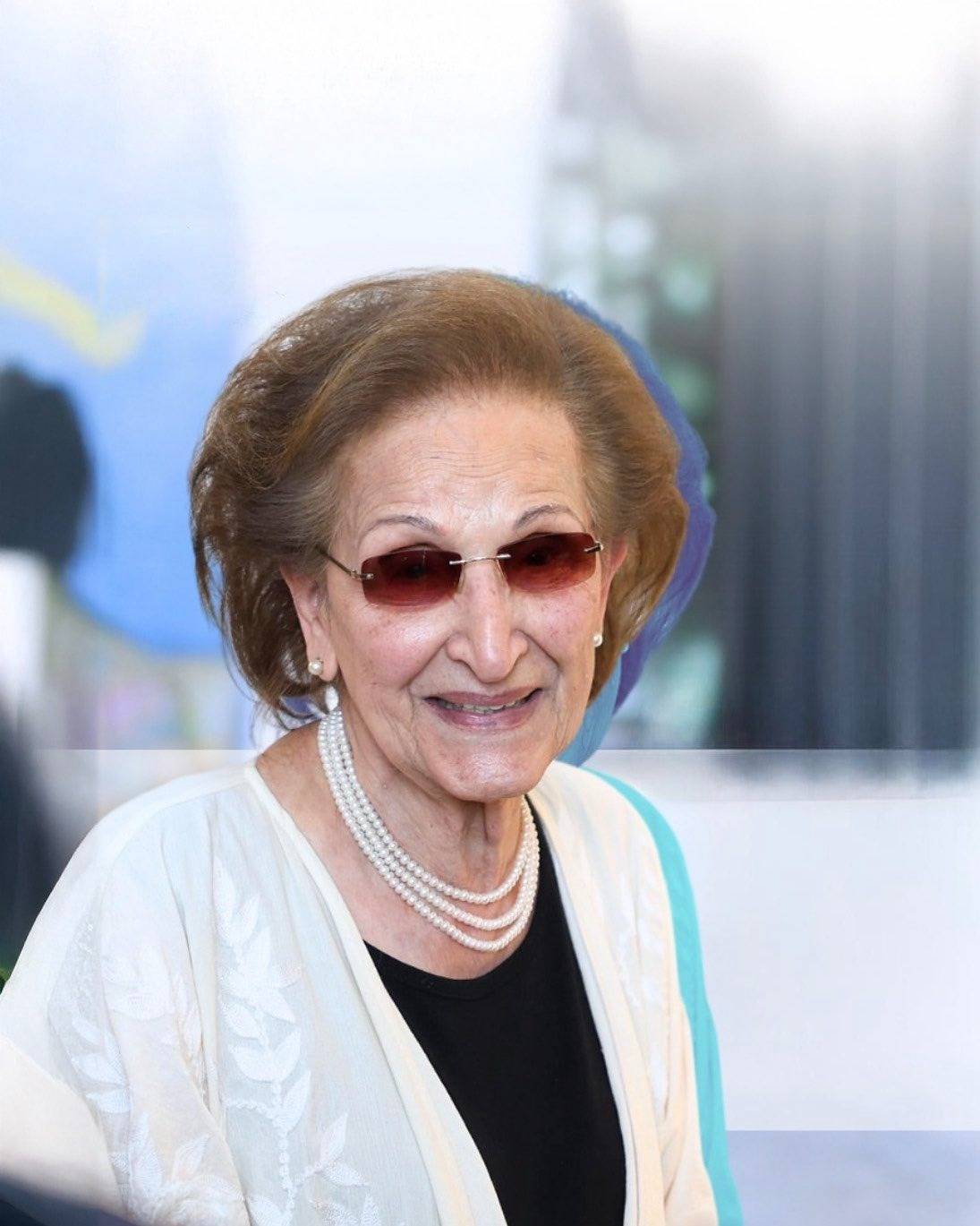 رحيل صفية علي كانو رائدة الفن والعمل الخيري في البحرين