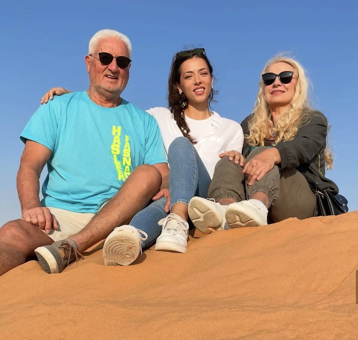 مؤثرات أجنبيات يوثقن تجربة العيش في الرياض... بين الأمان والانبهار