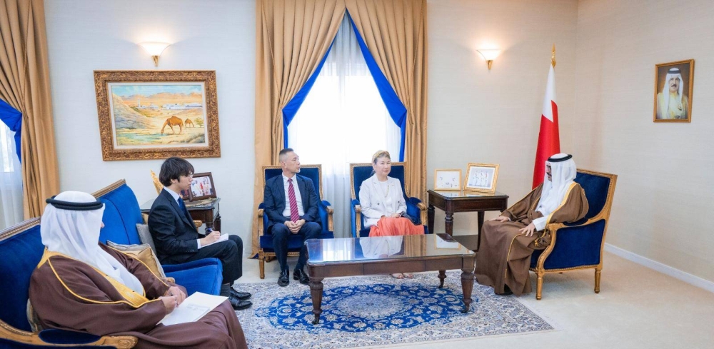 محافظ الجنوبية يستقبل سفيرة اليابان