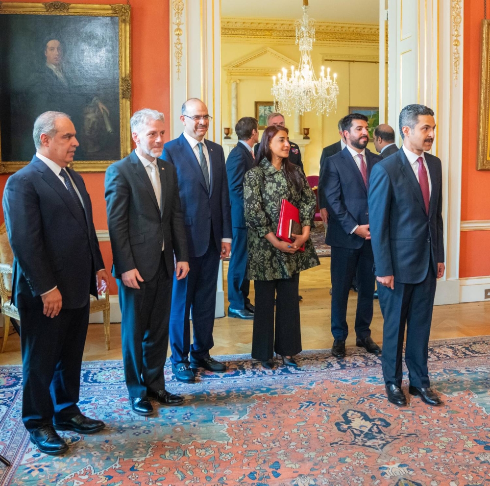 ولي العهد رئيس الوزراء يلتقي كير ستارمر و يؤكد على العلاقات التاريخية بين البلدين