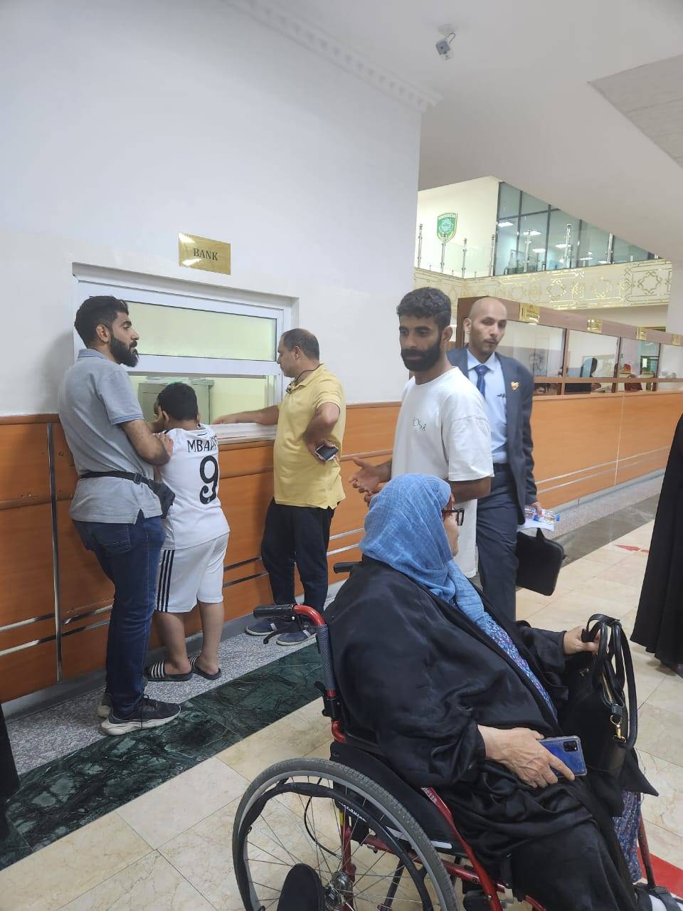 سفير البحرين لدى تركيا يتابع تسهيل عبور المواطنين العائدين من مشهد عبر تركمانستان