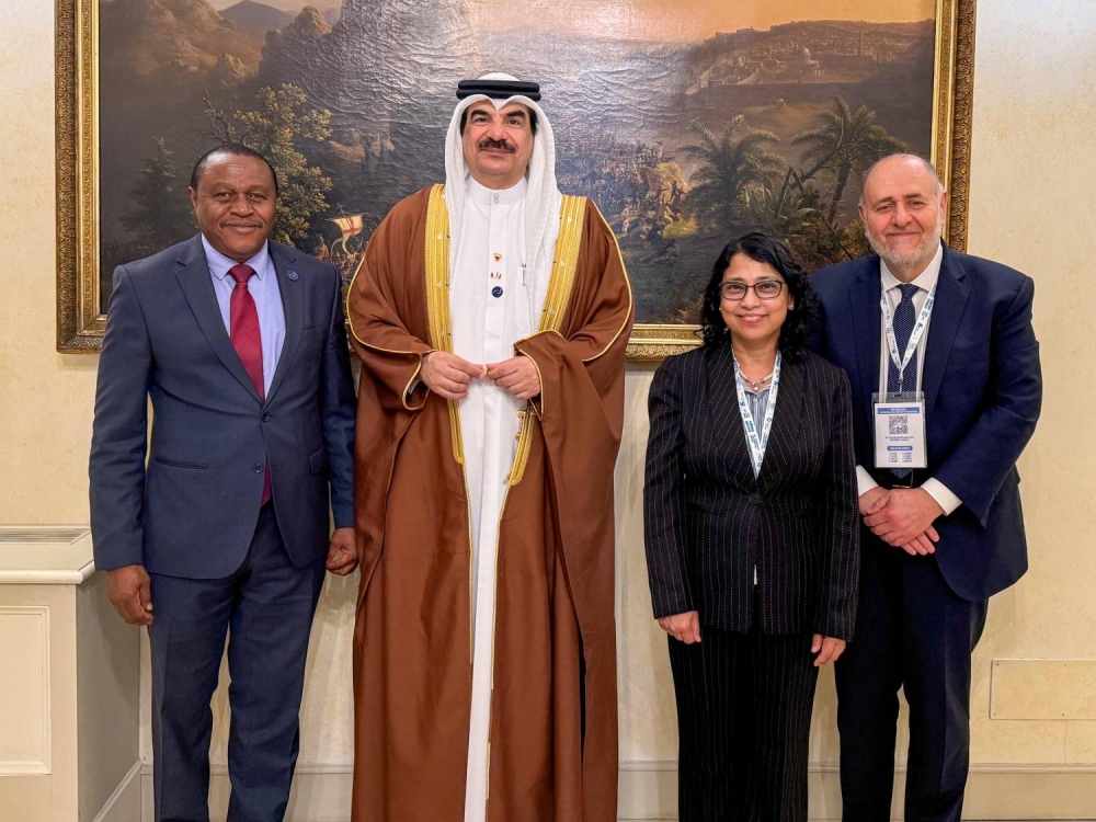 البحرين بقيادة جلالة الملك تدعم المبادرات العالمية لتعزيز التفاهم بين الشعوب