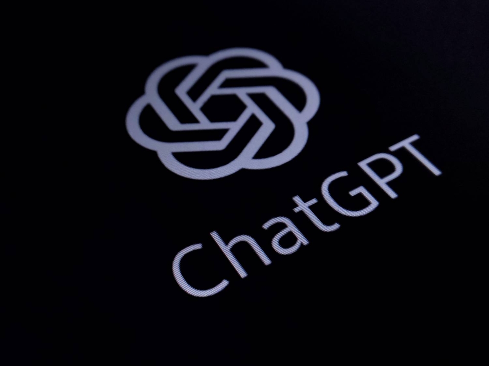 دراسة تحذر: كثرة الاعتماد على "شات جي بي تي" في الكتابة تكلفك قدراتك الذهنية