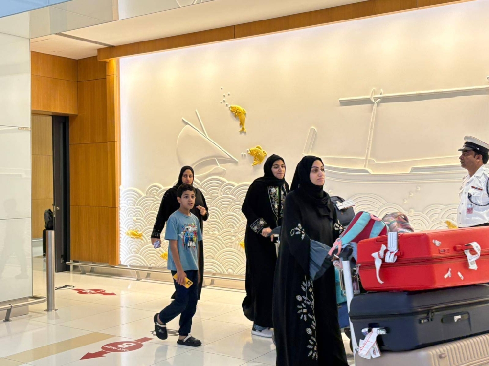 بالصور.. وصول أولى طائرات طيران الخليج من تركمانستان تحمل 163 مواطناً