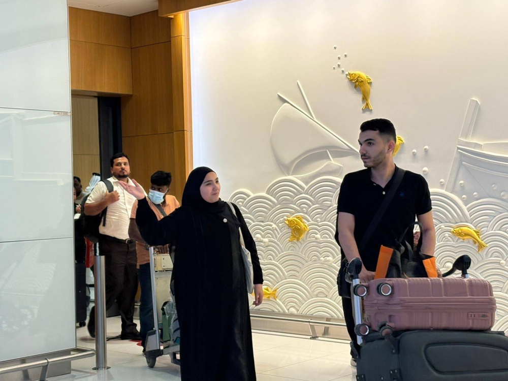 بالصور.. وصول أولى طائرات طيران الخليج من تركمانستان تحمل 163 مواطناً