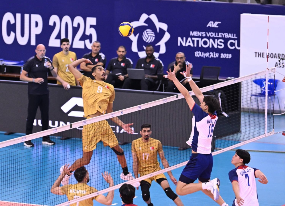 طائرة الأحمر تتأهل لنصف نهائي كأس أمم آسيا