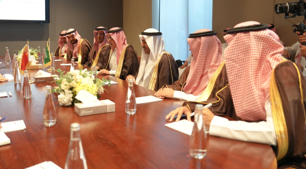 التوقيع على اتفاقية اطلاق المرحلة الثانية من التكامل الصناعي بين البحرين والسعودية