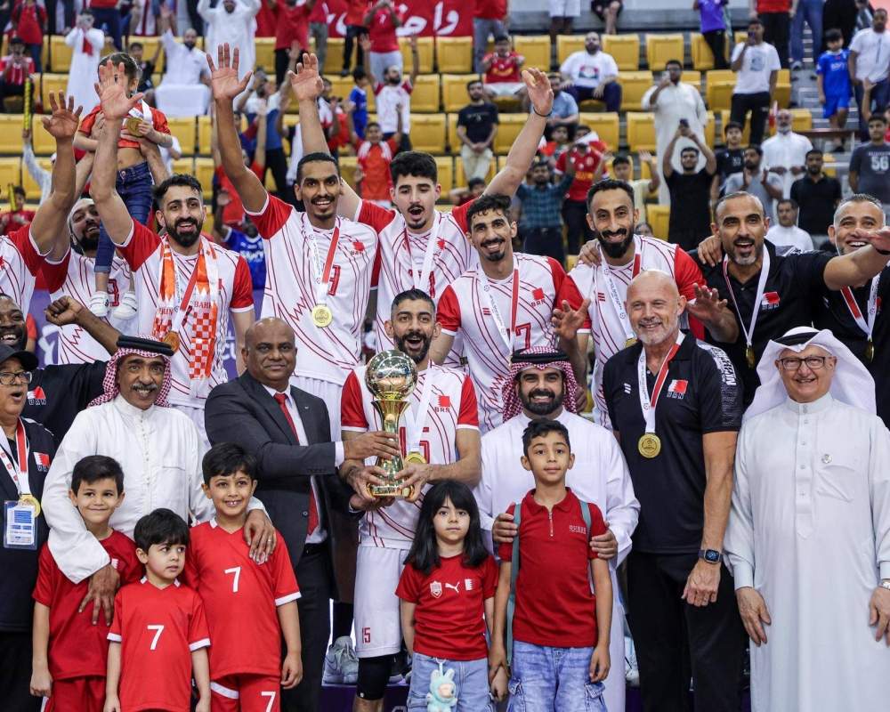 سلمان بن محمد يتوج أحمر الطائرة بلقب كأس الأمم الآسيوية للرجال