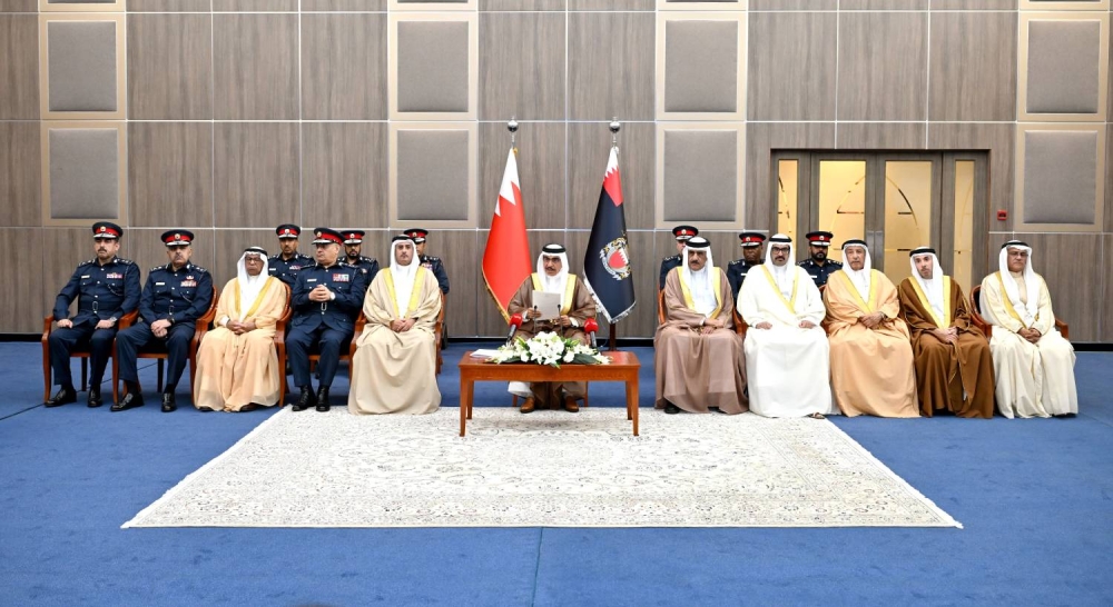 وزير الداخلية : ليكن عاشوراء هذا العام موسمًا وفرصة يظهر فيها المعزون صدق الالتزام وعمق المسئولية