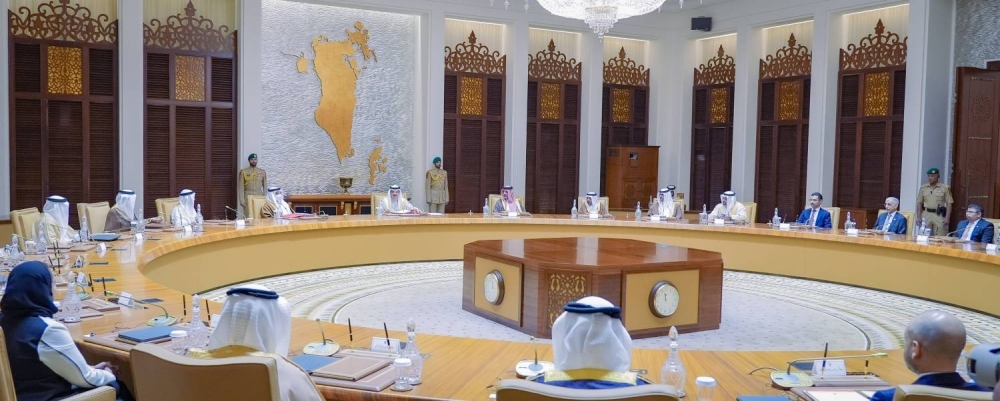 الملك يترأس اجتماعاً استثنائياً لمجلس الوزراء