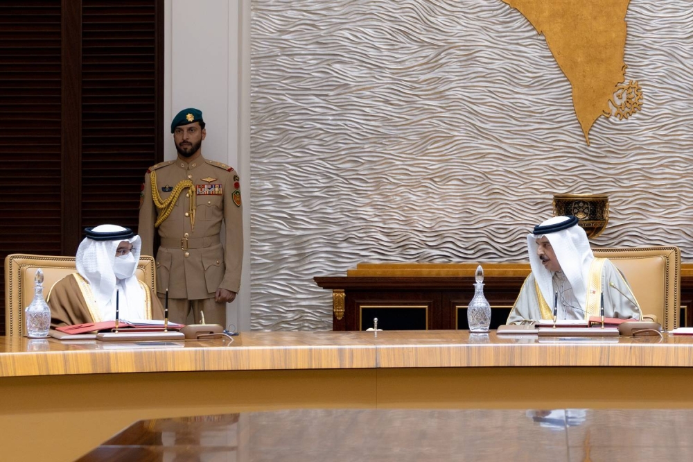 الملك يترأس اجتماعاً استثنائياً لمجلس الوزراء