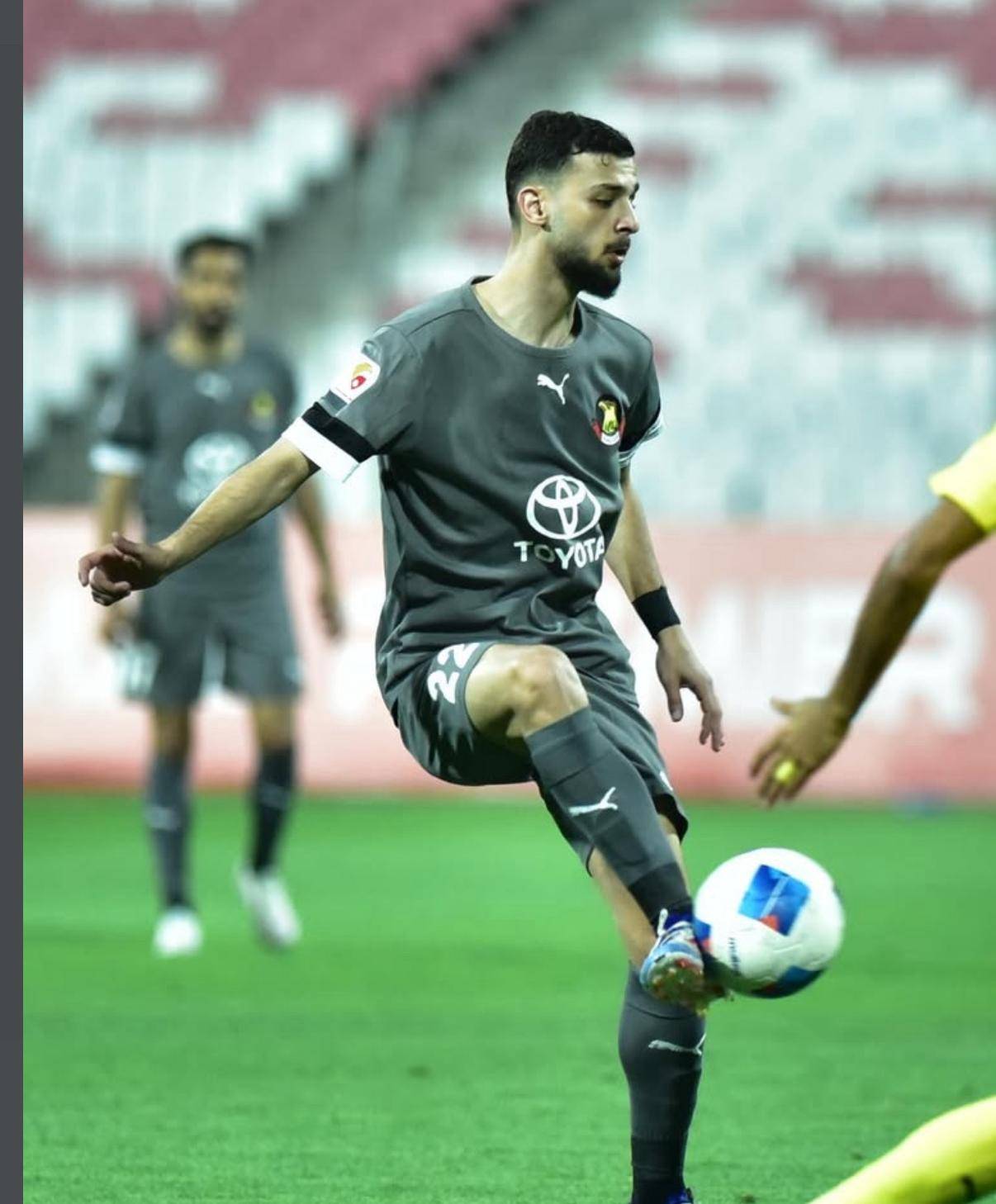 الأهلي يتجه لتجديد الثقة بالحارس سيد شبر وصالح عناد