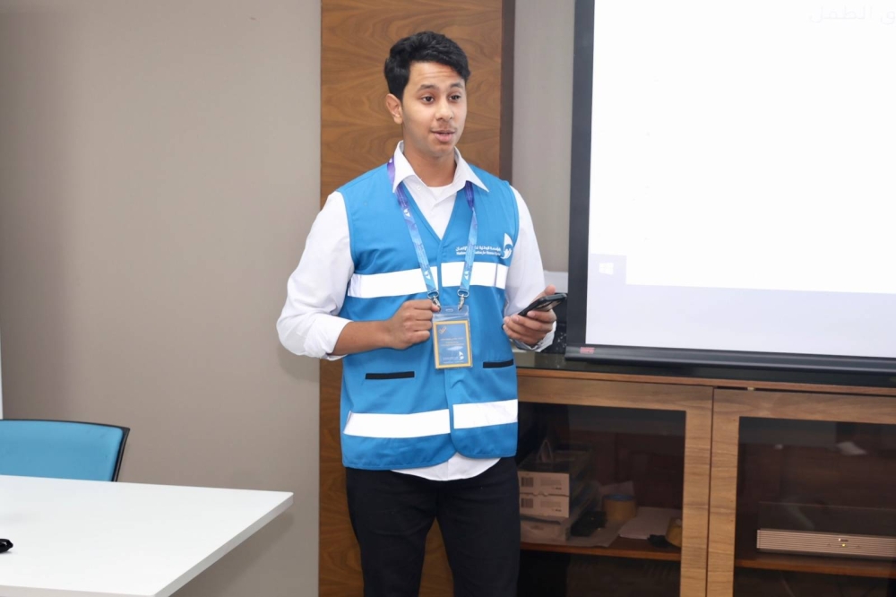 تحت شعار (يحق لك) بلقاء افتتاحي مع رئيس المؤسسة