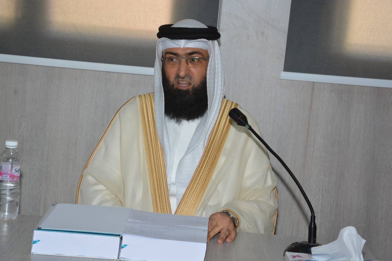 *الشيخ الدكتور أحمد بن حسن النعيمي يحصل على درجة الدكتوراه بامتياز مع مرتبة الشرف