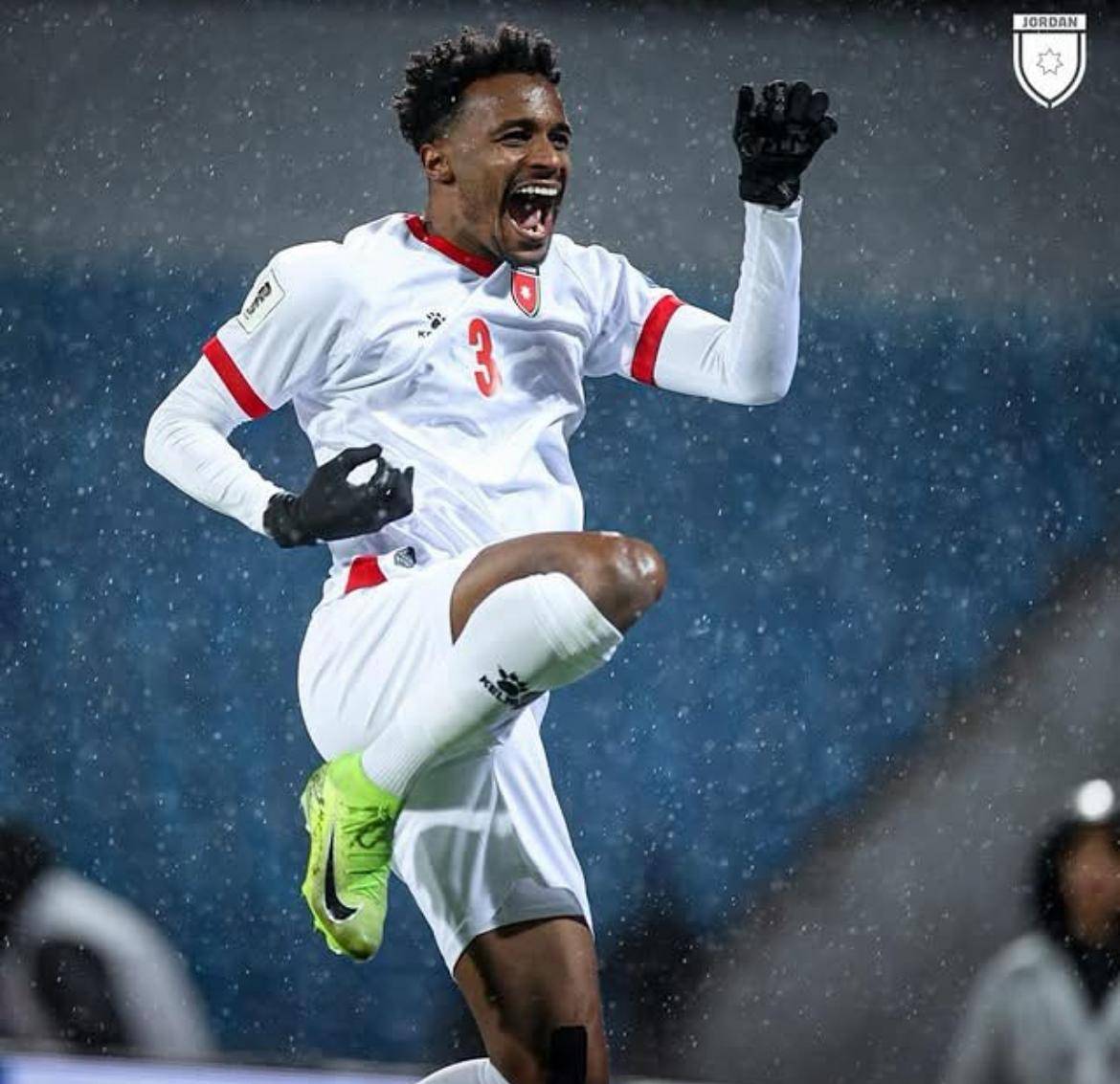 عرض من نادٍ بحريني للمدافع الدولي الأردني عبدالله نصيب (ديارا)